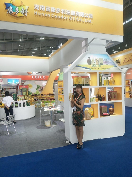 J9集团直营,油茶种植出产加工销售,植物油种植出产加工销售